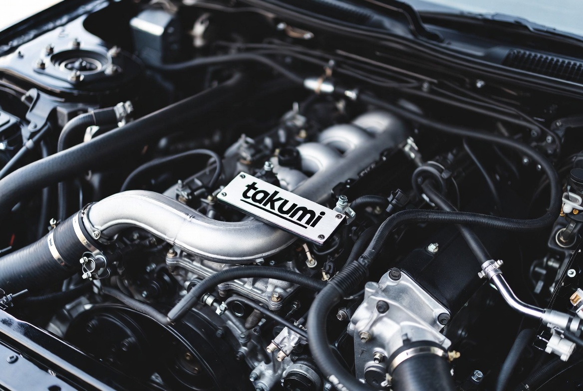 GT-R Proto versus production R35 side profile comparison